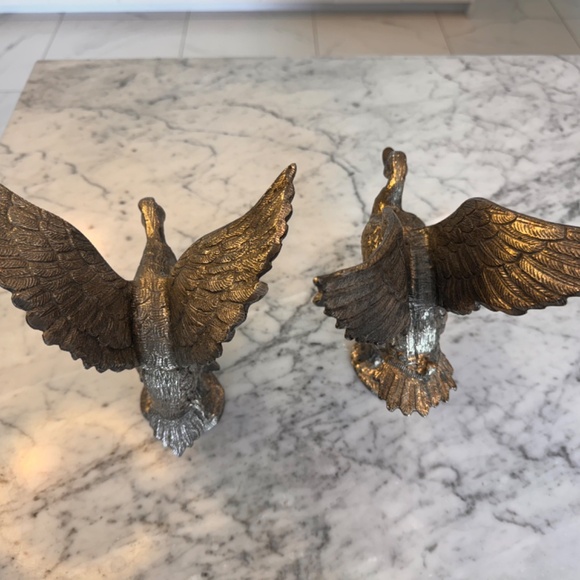 Vintage pair silver plated mallard duck figurines in flight. 1970s Italian - Picture 3 of 13